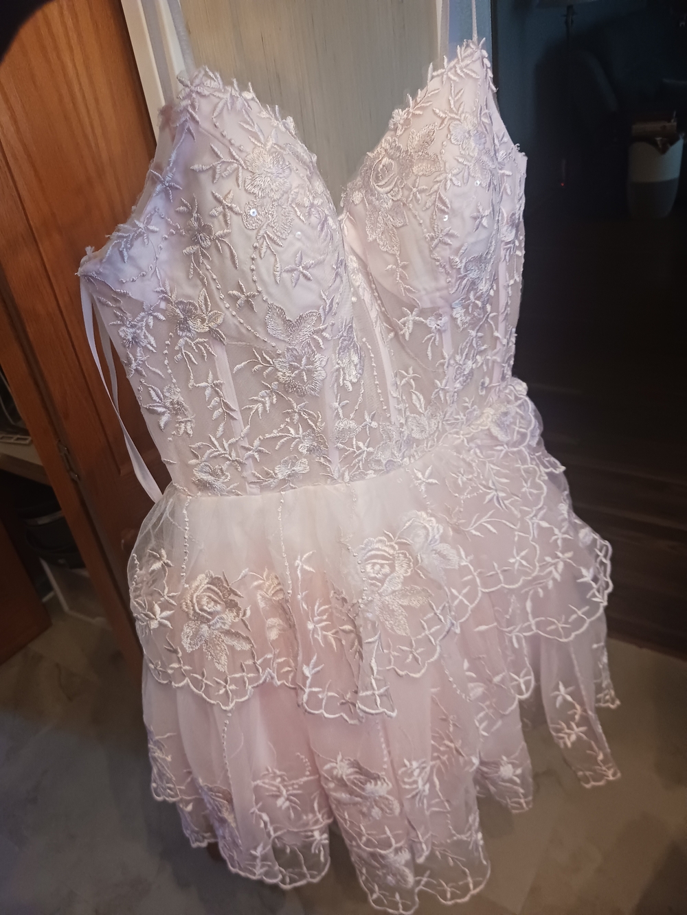 Elegant Pink Lace Special Occasion Dress Size Large (10)